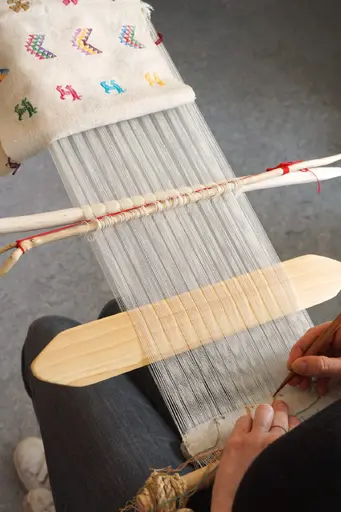 agd.216.weaving.webp