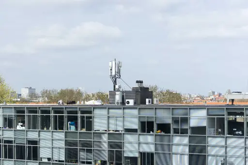 opt.116.antenna_mast_web.webp